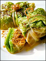 Gefüllte Wirsingpäckchen