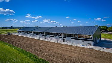 Seitenansicht TUI-Stall